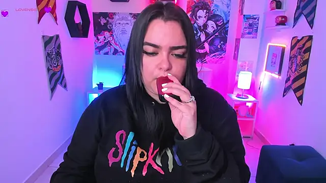 Snapshot of Luise_Meyrink chatting on 01.07.25 Luise Meyrink online show from 01.07.25