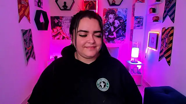 Snapshot of Luise_Meyrink chatting on 01.10.25 Luise Meyrink online show from 01.10.25