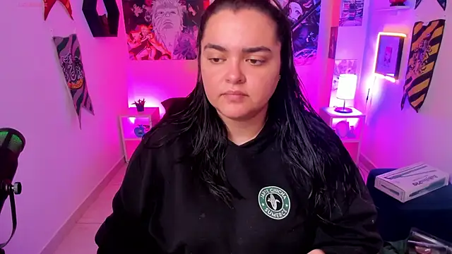 Snapshot of Luise_Meyrink chatting on 02.07.25 Luise Meyrink online show from 02.07.25