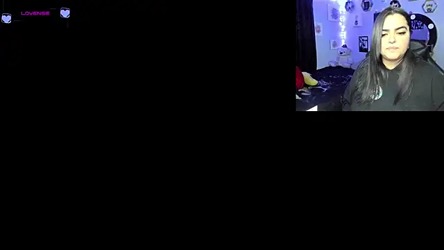 Snapshot of Luise_Meyrink chatting on 02.22.25 Luise Meyrink online show from 02.22.25