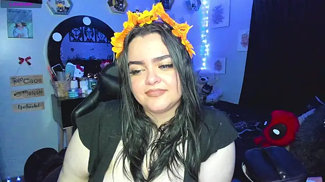 Snapshot of Luise_Meyrink chatting on 03.22.25 Luise Meyrink online show from 03.22.25