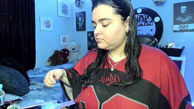 Snapshot of Luise_Meyrink chatting on 10.08.25 Luise Meyrink online show from 10.08.25