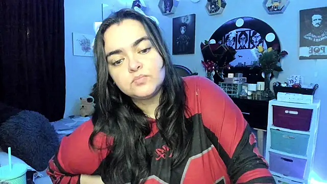 Snapshot of Luise_Meyrink chatting on 10.10.25 Luise Meyrink online show from 10.10.25