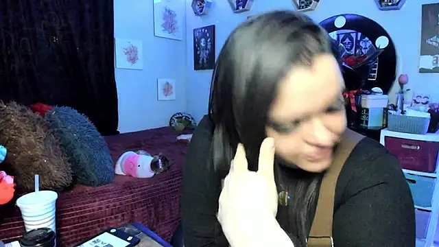 Snapshot of Luise_Meyrink chatting on 02.15.26 Luise Meyrink online show from 02.15.26