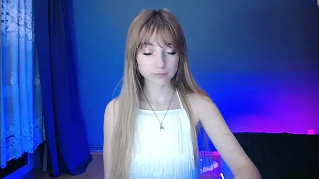 LuciaYoung online show from 03.01.25