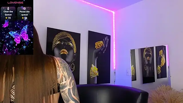  brenna hanson online show from 03.05.25