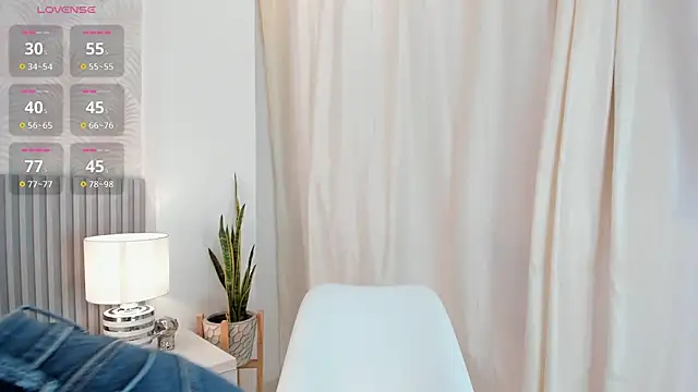 Sally Azmani  online show from 03.07.25