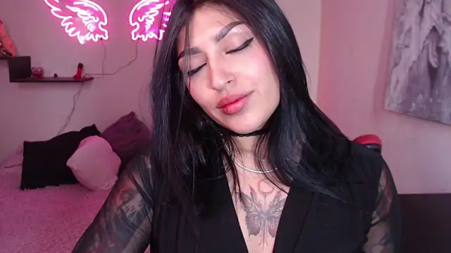 MissDennise online show from 03.12.25