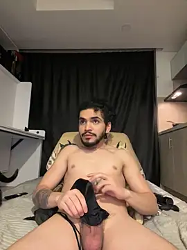 aangie  uwu online show from 11.21.25