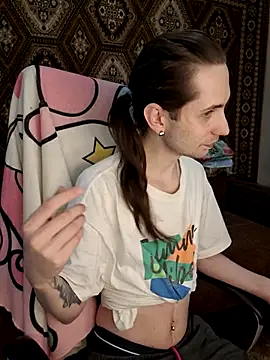 Nikki Sandy online show from 02.15.25