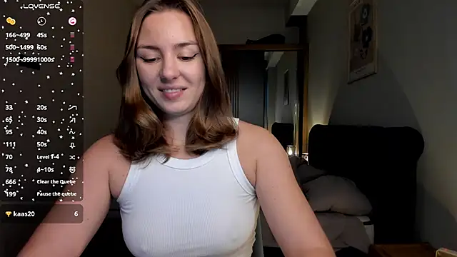 ThreeshaWhite online show from 12.16.25