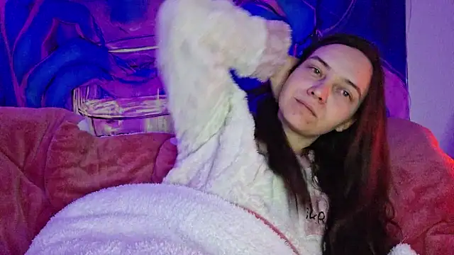 Cyndee Winter online show from 01.21.25