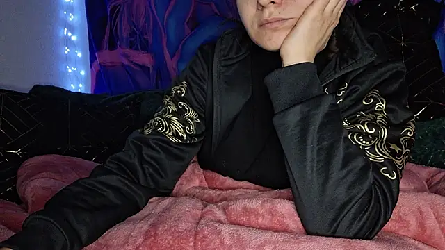 Cyndee Winter online show from 02.03.25