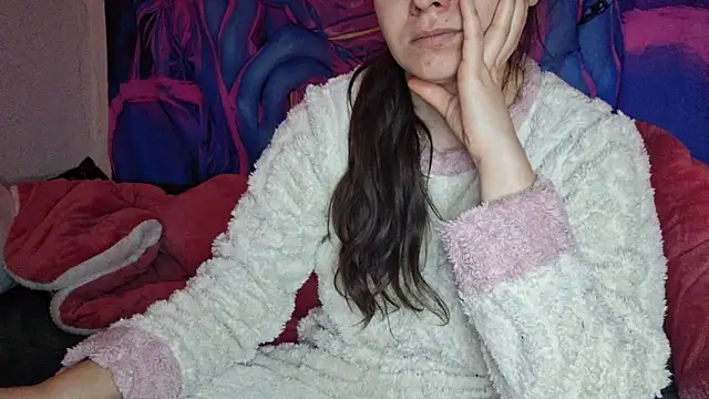 Cyndee Winter online show from 02.04.25