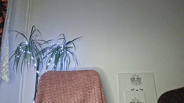 Cyndee Winter online show from 01.11.26