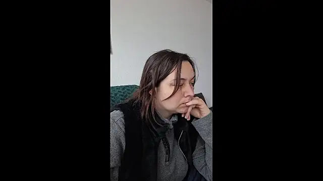 Cyndee Winter online show from 04.06.26