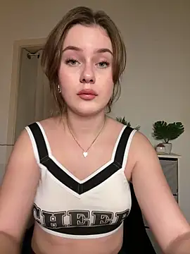 MaribelRiver online show from 02.10.25