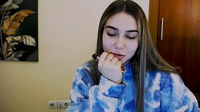 Snapshot of Lili_magic chatting on 02.26.25 Lili magic online show from 02.26.25