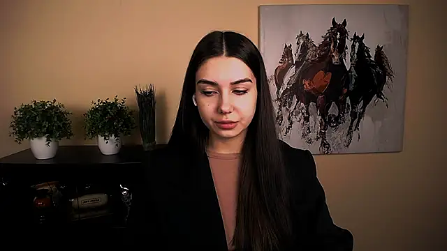 Lili magic online show from 11.07.25