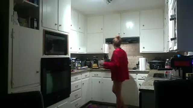 Snapshot of bella8769 chatting on 02.25.26 bella8769 online show from 02.25.26