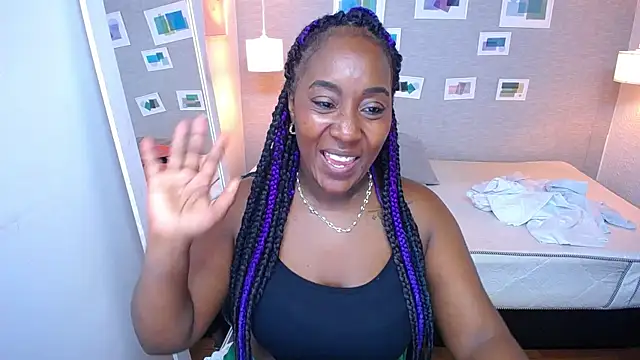 kiara evanss online show from 02.07.25