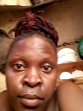 Snapshot of pretty_amaal chatting on 02.22.25 pretty amaal online show from 02.22.25