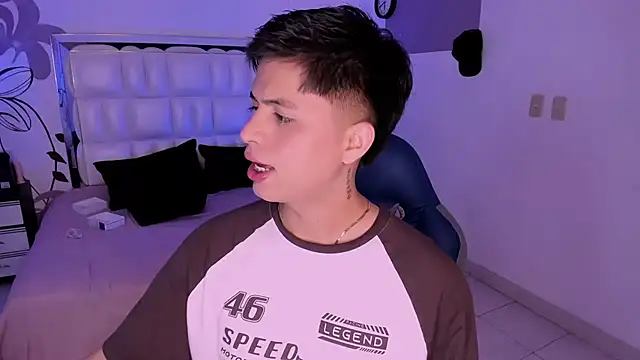 Snapshot of Niicky1_ chatting on 12.27.24 Niicky1  online show from 12.27.24