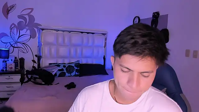 Snapshot of Niicky1_ chatting on 01.24.25 Niicky1  online show from 01.24.25