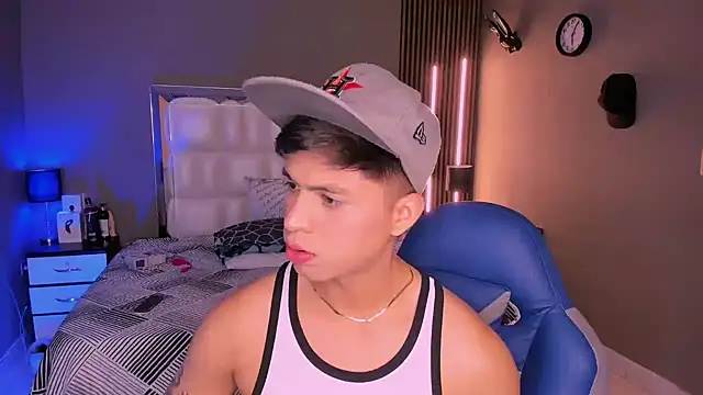 Snapshot of Niicky1_ chatting on 03.11.25 Niicky1  online show from 03.11.25