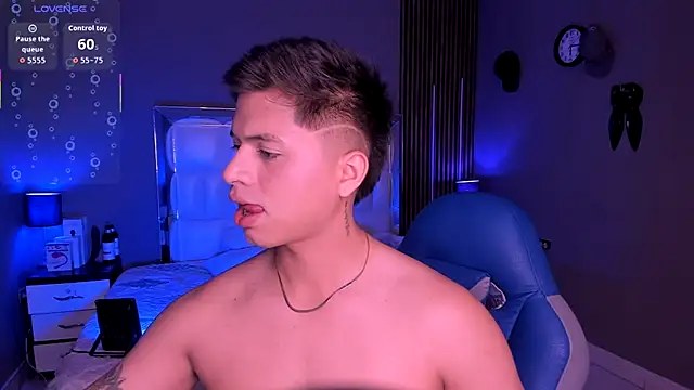 Snapshot of Niicky1_ chatting on 09.25.25 Niicky1  online show from 09.25.25