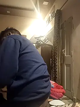 lund lol online show from 02.17.25