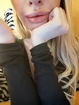 Elza kom online show from 03.04.25