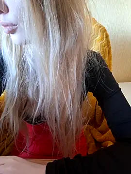 Elza kom online show from 09.20.25