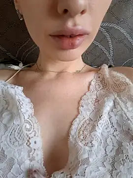 Elza kom online show from 11.10.25