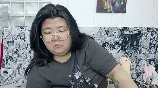 Nadine asian online show from 09.09.25