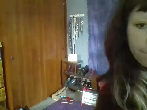 Snapshot of Fo0xybby chatting on 05.17.26 Fo0xybby online show from 05.17.26