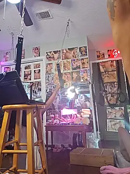 luvs2cumm69 online show from 02.09.25