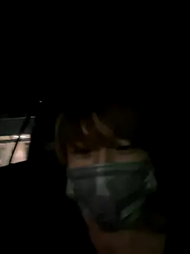 Snapshot of issy19 chatting on 10.08.25 issy19 online show from 10.08.25