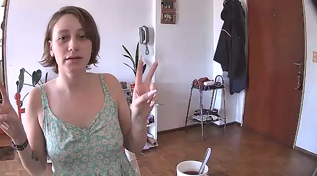 Snapshot of stupid_babybird chatting on 12.28.24 stupid babybird online show from 12.28.24