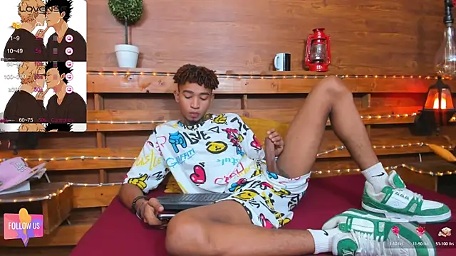 sexy blacks  online show from 02.22.25