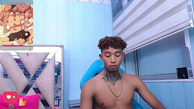 sexy blacks  online show from 02.28.25