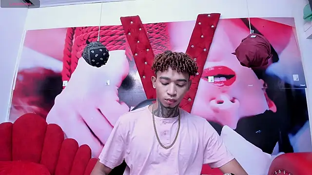 sexy blacks  online show from 03.01.25