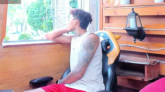 sexy blacks  online show from 09.22.25