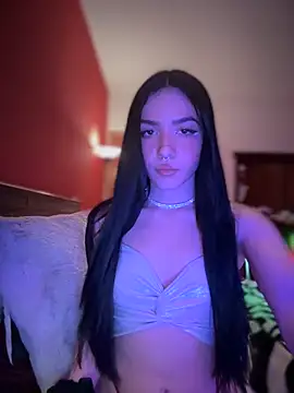 Snapshot of ShannonShanny chatting on 02.01.25 ShannonShanny online show from 02.01.25