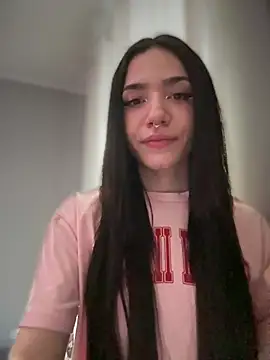 Snapshot of ShannonShanny chatting on 03.01.25 ShannonShanny online show from 03.01.25