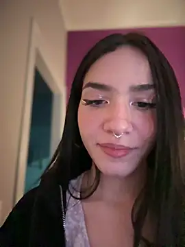 Snapshot of ShannonShanny chatting on 03.12.25 ShannonShanny online show from 03.12.25