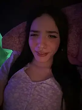 Snapshot of ShannonShanny chatting on 03.12.25 ShannonShanny online show from 03.12.25