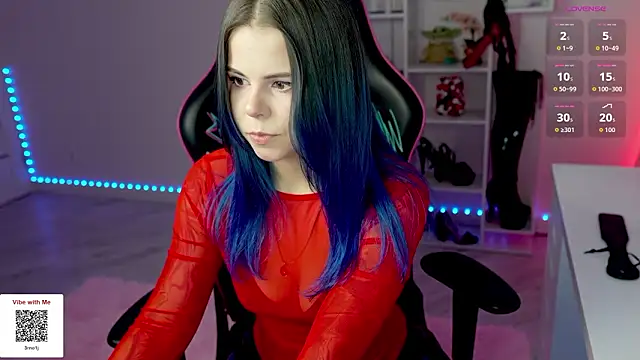 Snapshot of Latex_Kitty chatting on 02.27.26 Latex Kitty online show from 02.27.26