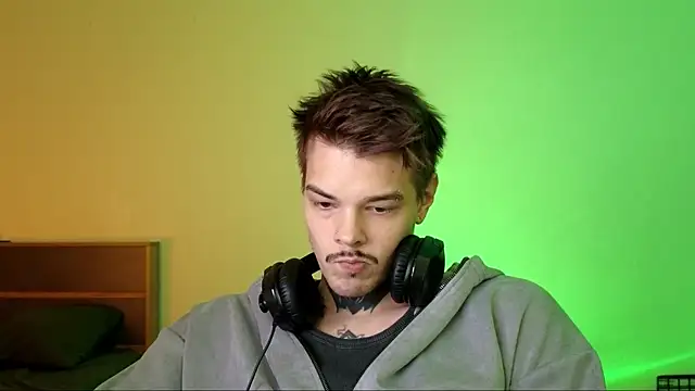 DENIS HERE online show from 11.24.25