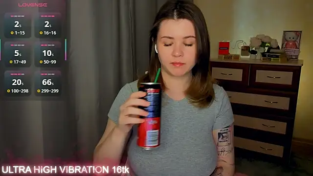 cutie mili online show from 04.27.26